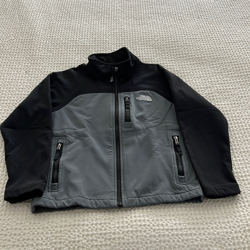 Boys NorthFace coat size 7/8